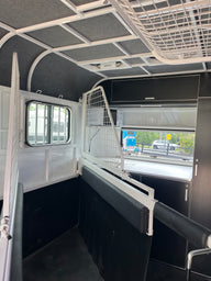 2 Horse Angle Load Camper Float L860 SN - Image 52