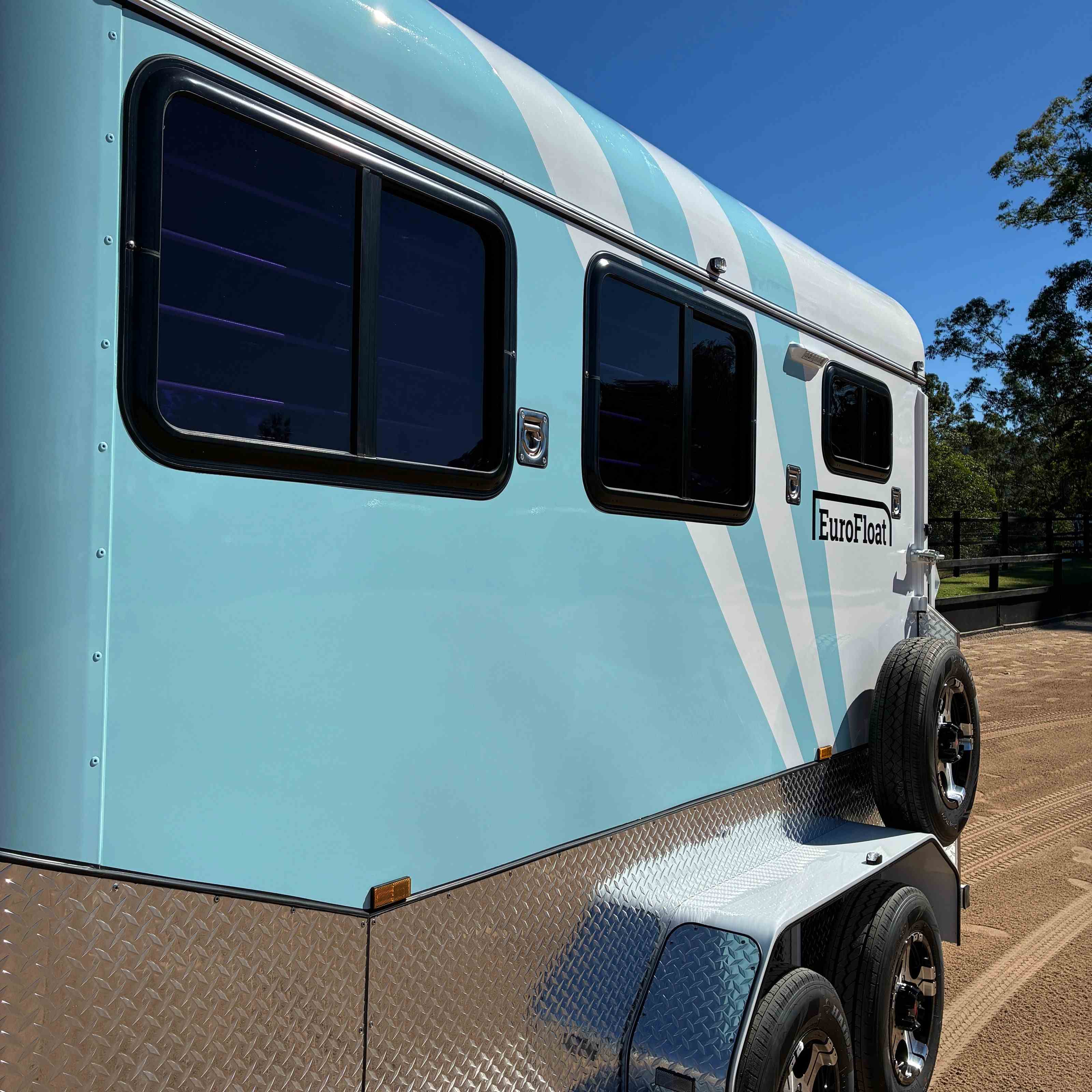 2 Horse Angle Load Float S SN