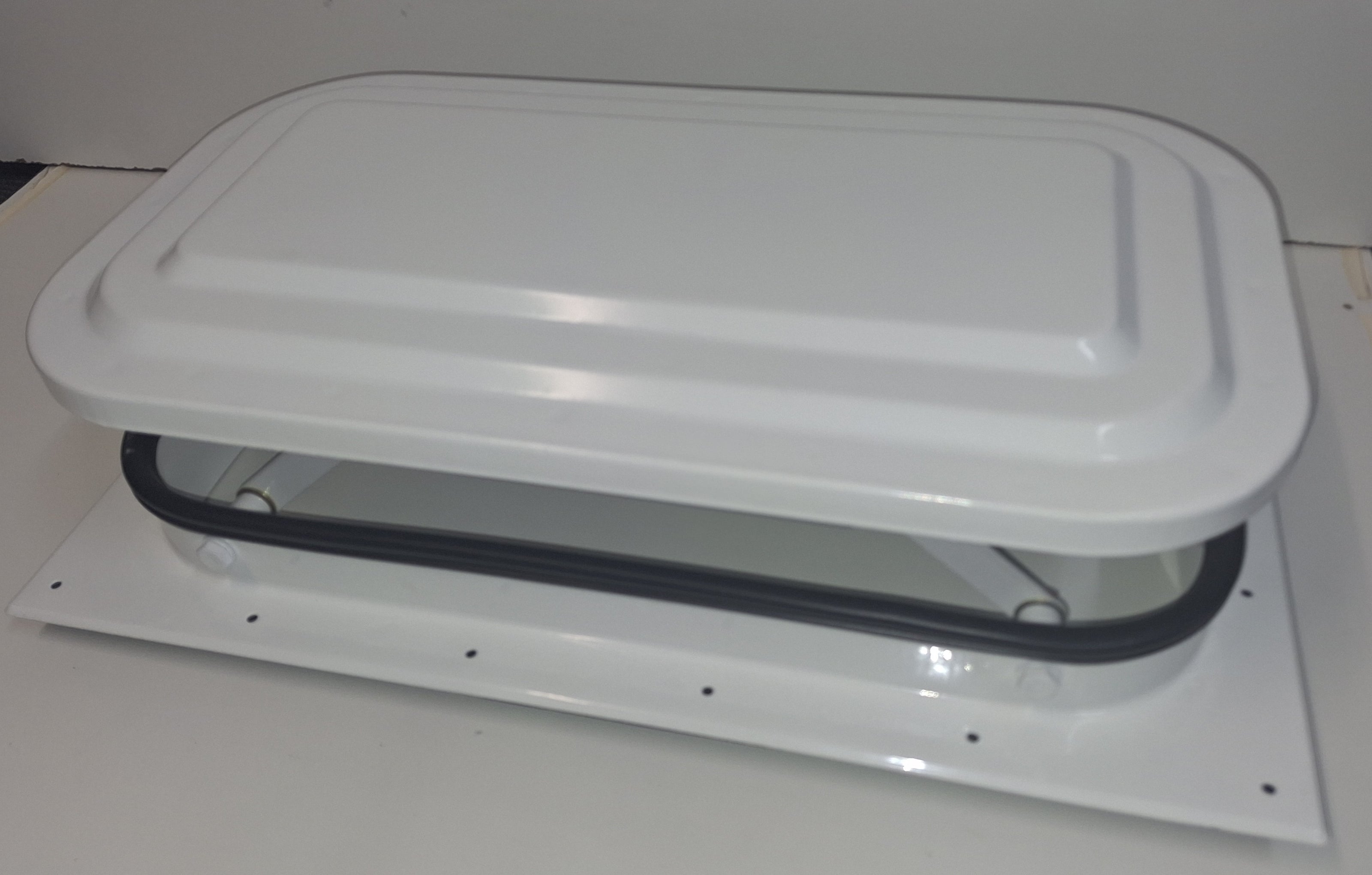 Pop Up Roof Vent 16 hole Mount - "Classic"